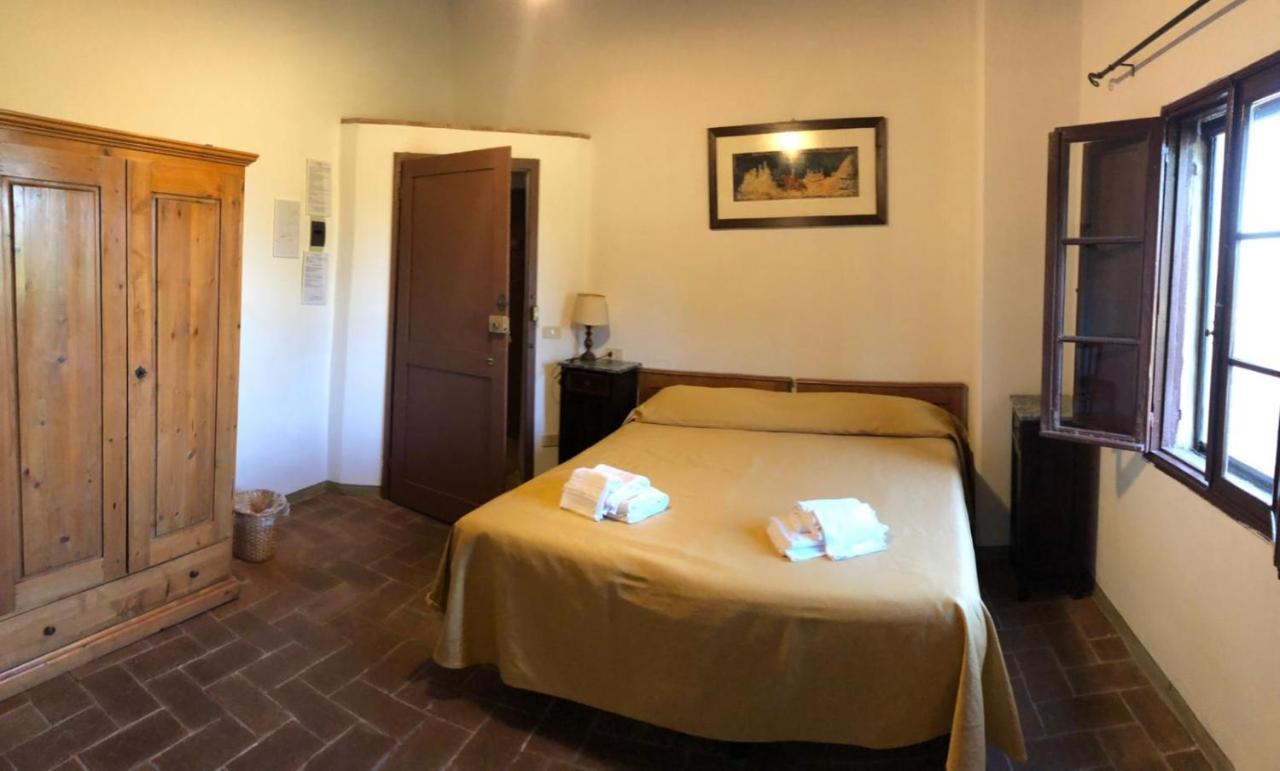 Agriturismo Diffuso Monte Oliveto Maggiore Chiusure Bagian luar foto