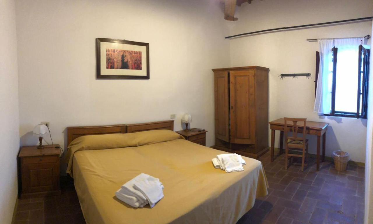 Agriturismo Diffuso Monte Oliveto Maggiore Chiusure Bagian luar foto